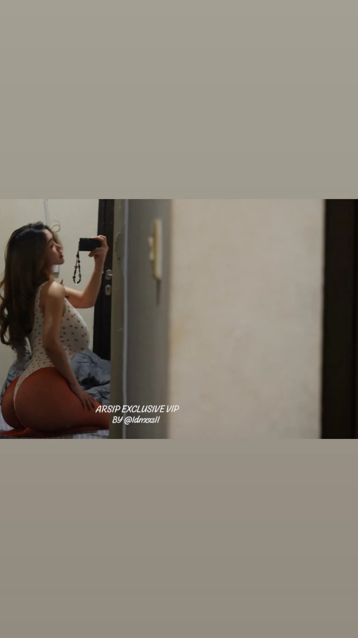 Anastasya Khosasih camshow