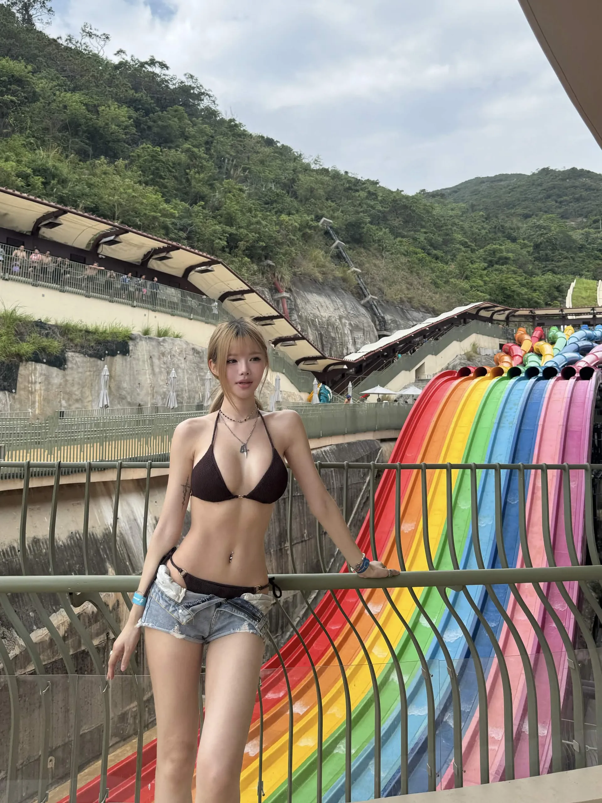 irissiri129 camshow