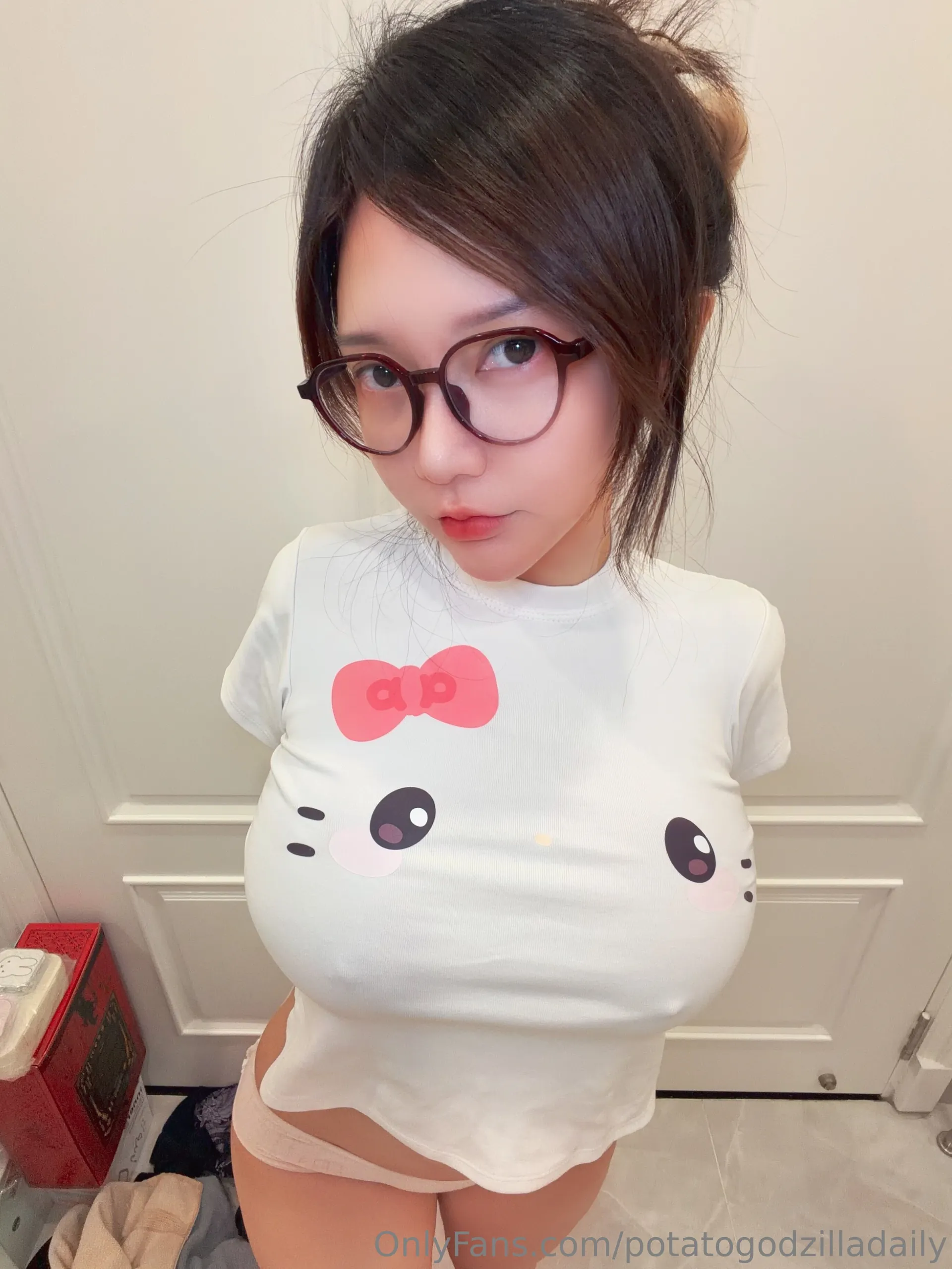 Potatogodzilla camshow