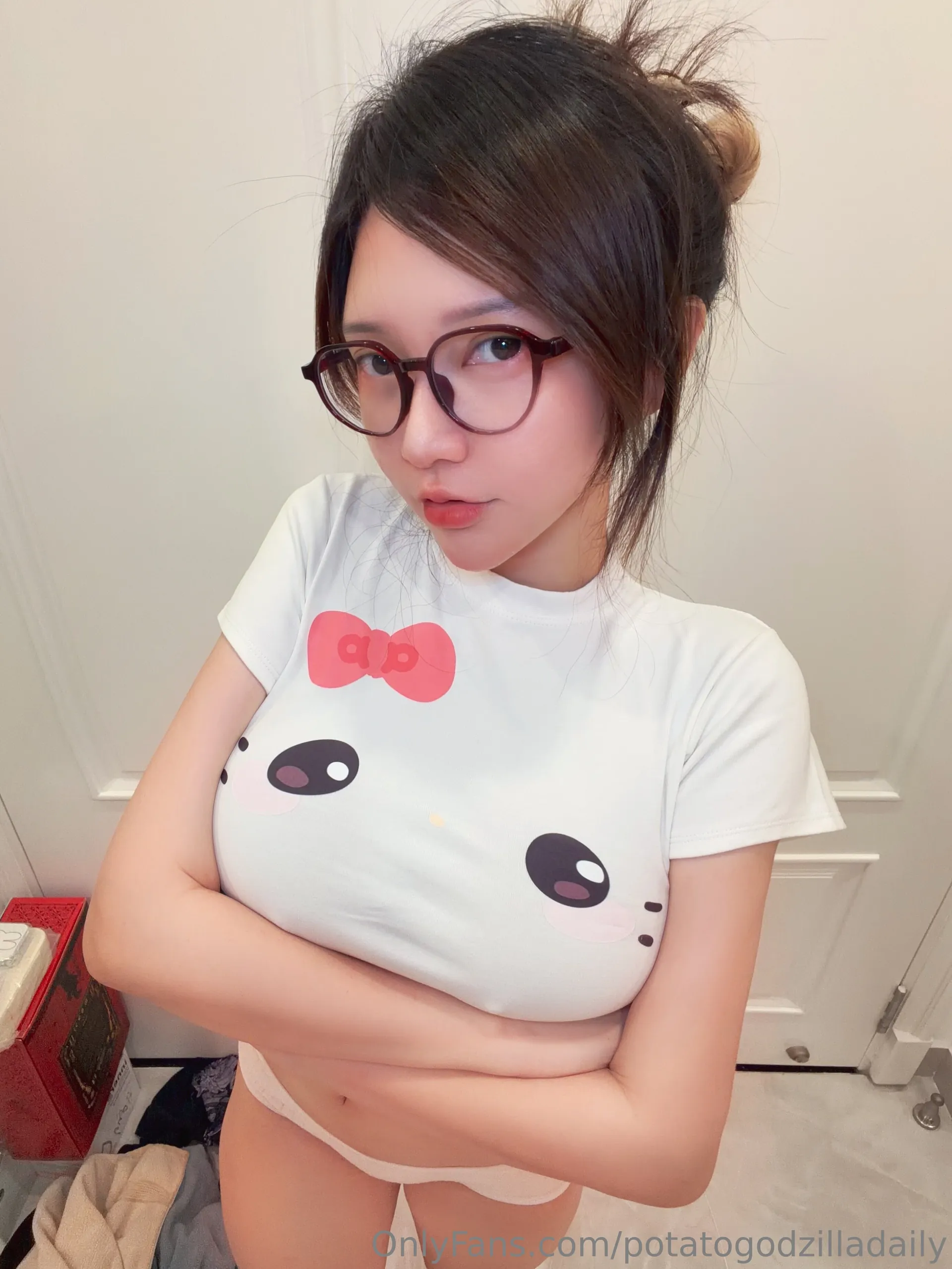 Potatogodzilla camshow