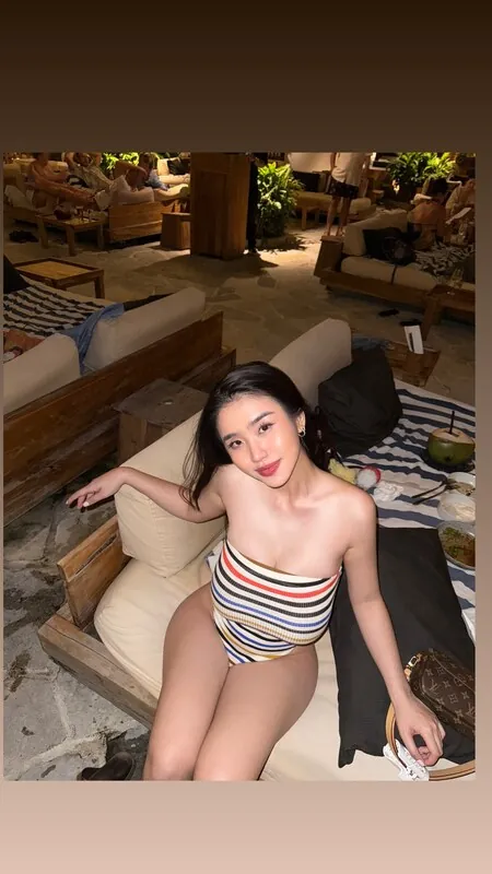 Anastasya Khosasih camshow