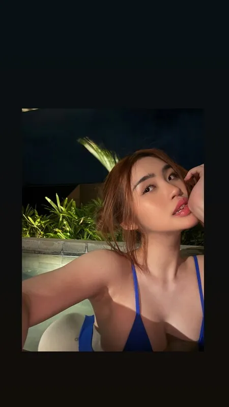 Anastasya Khosasih camshow
