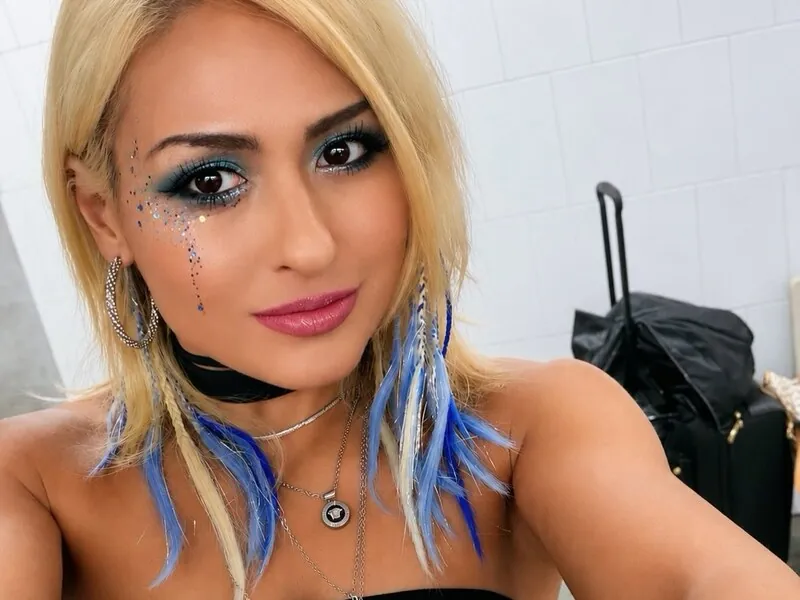 Giulia - Stardom camshow