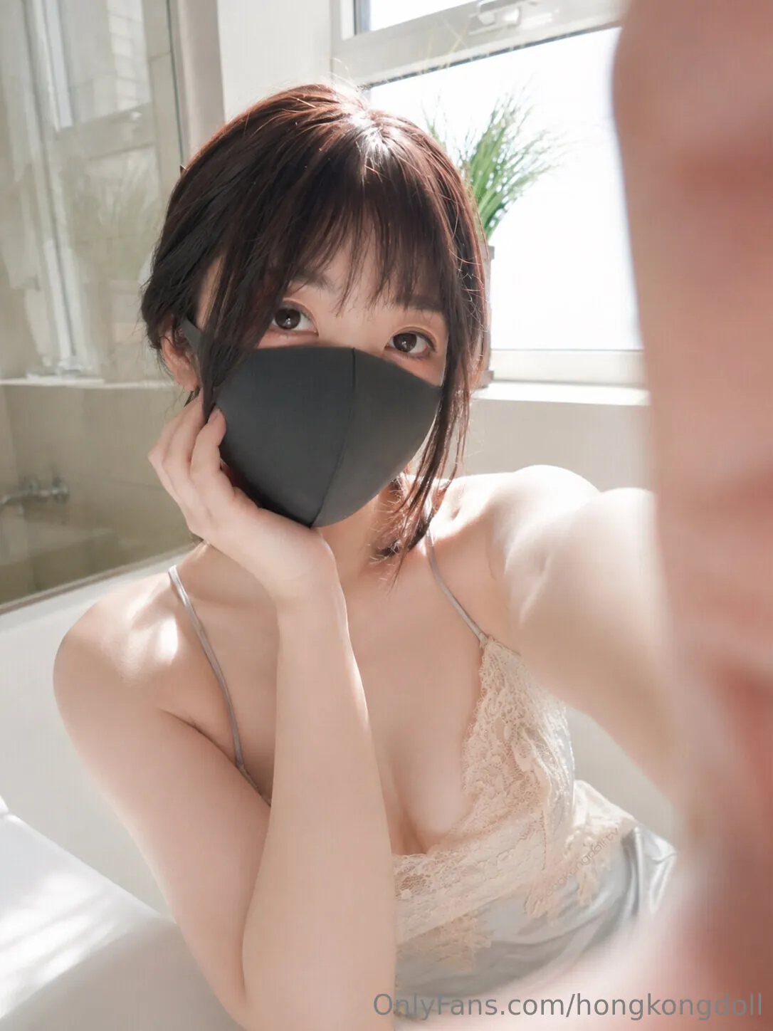 HongKongDoll camshow