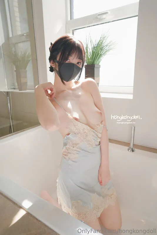 HongKongDoll camshow