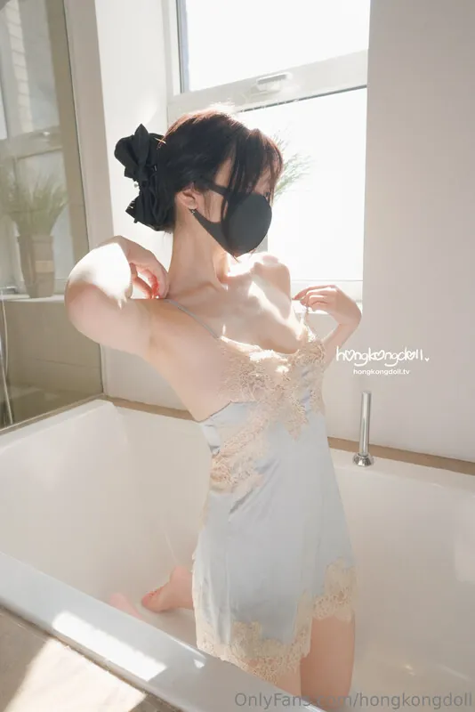 HongKongDoll camshow