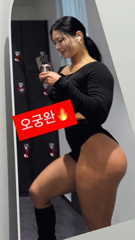 ssohyun_ss — 3 new photos from her asian cam shows