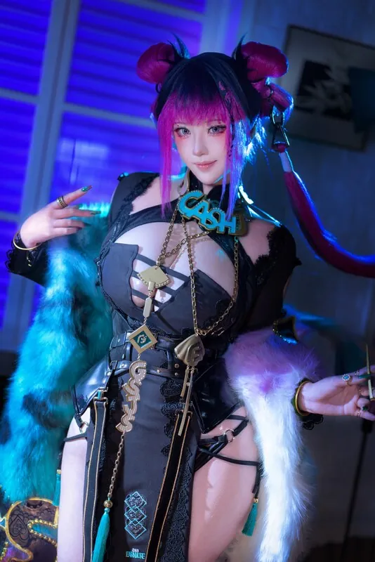 Takomayuyi update — 4 new photos & fresh leaks