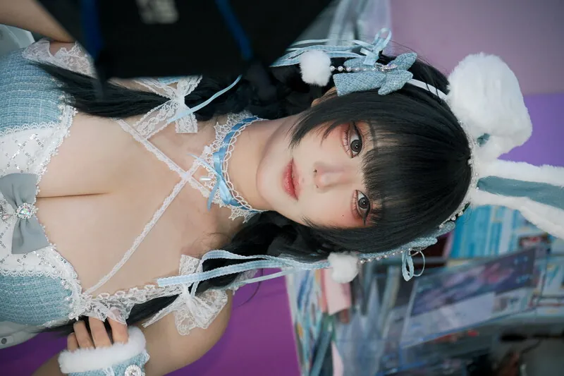 Takomayuyi camshow