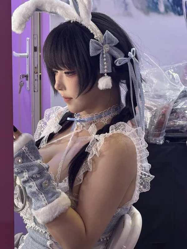 Takomayuyi camshow