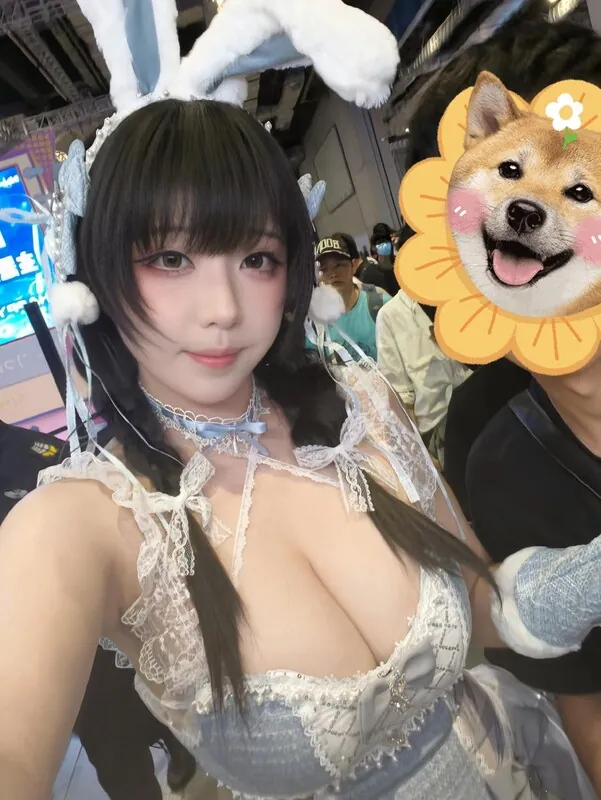 Takomayuyi camshow