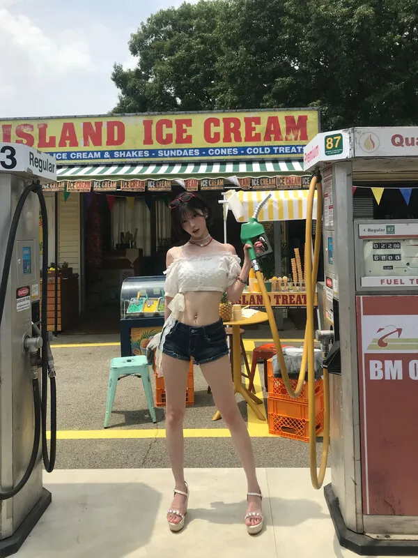 Asa Enami camshow