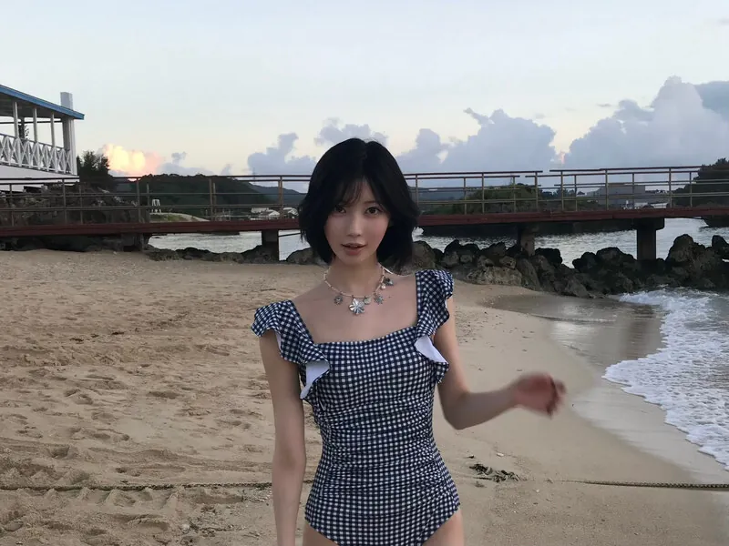 Asa Enami camshow