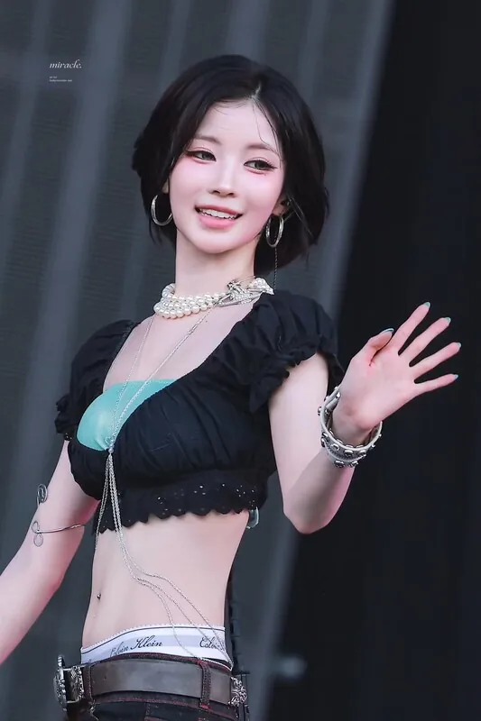 Asa Enami camshow