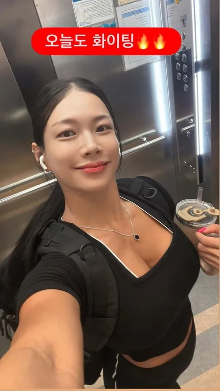 ssohyun_ss update — 3 new photos & fresh leaks
