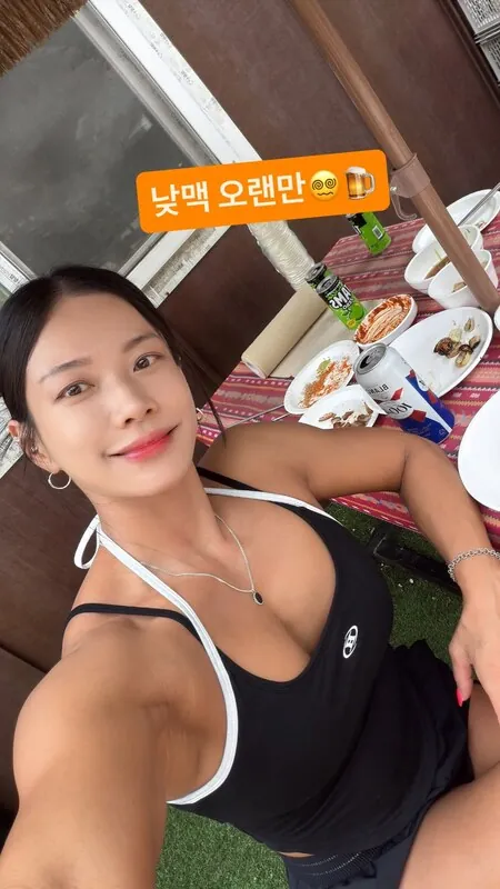 ssohyun_ss update — 3 new photos & fresh leaks