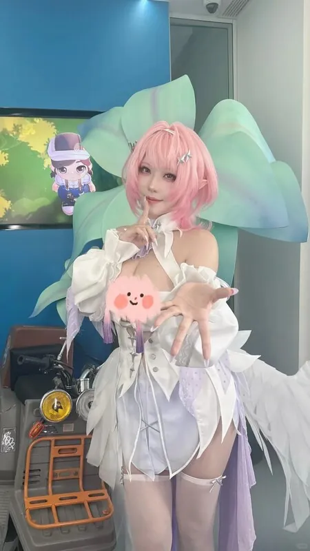 Takomayuyi camshow