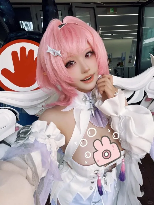 Takomayuyi camshow
