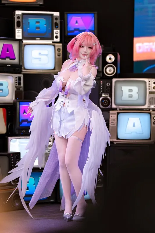 Takomayuyi camshow
