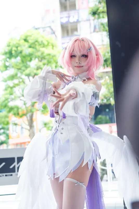 Takomayuyi camshow