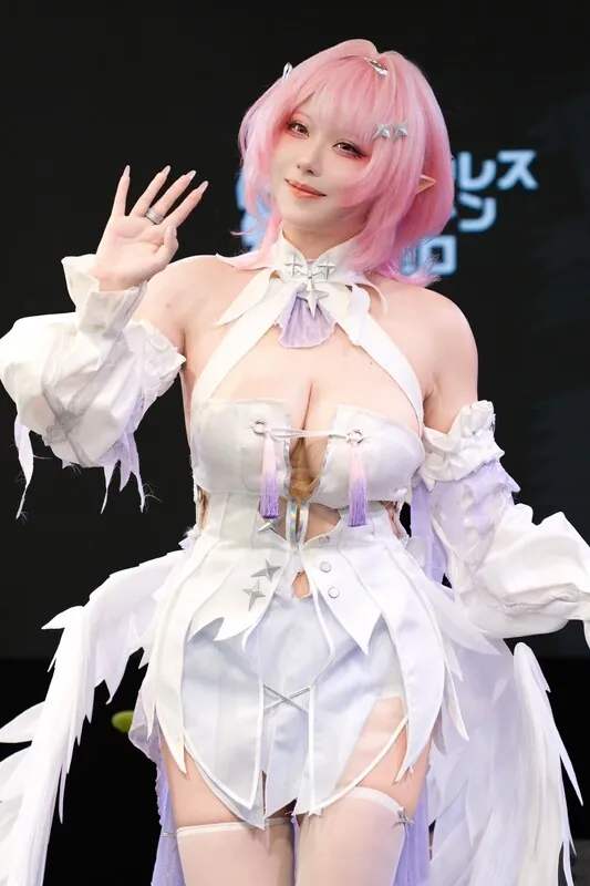 Takomayuyi camshow