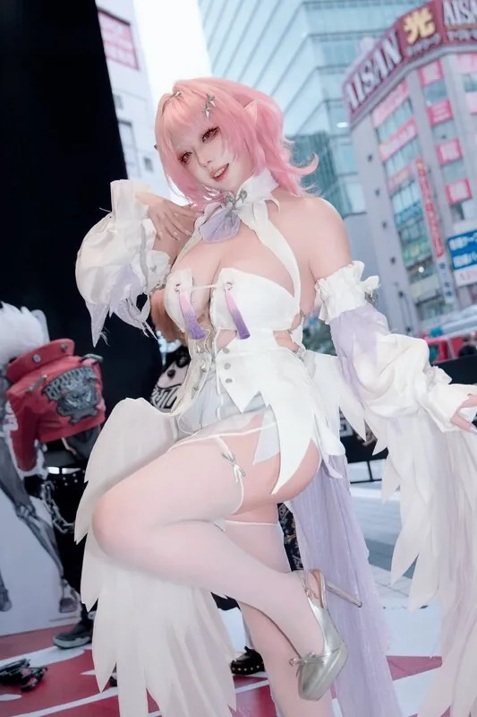Takomayuyi camshow