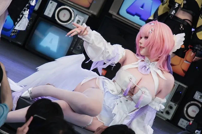 Takomayuyi camshow