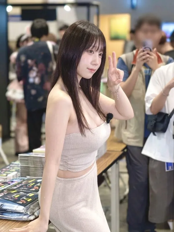 伊織もえ camshow