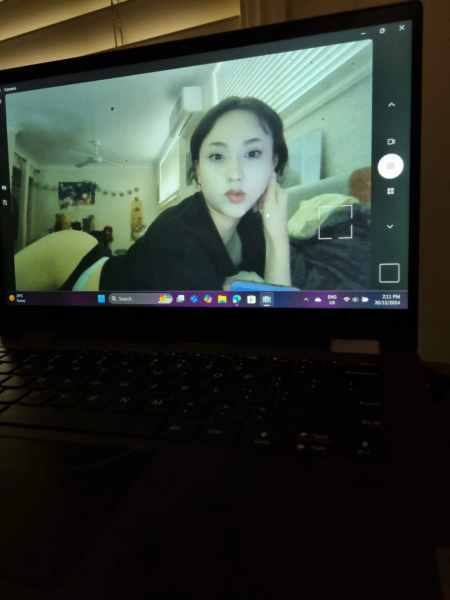 Ara ZygZu camshow