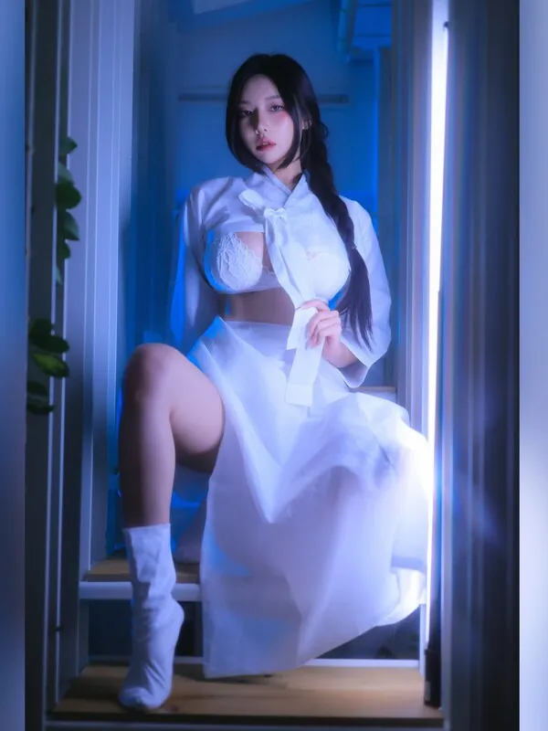 h___rvn — 3 new photos & asian leaks