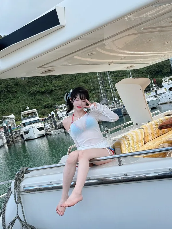 Kim Yu camshow