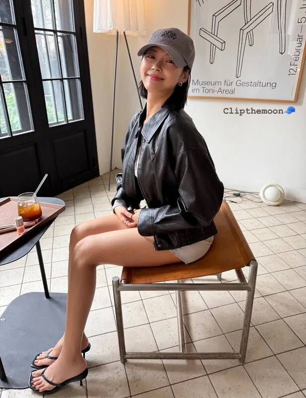 lovelyjoohee camshow