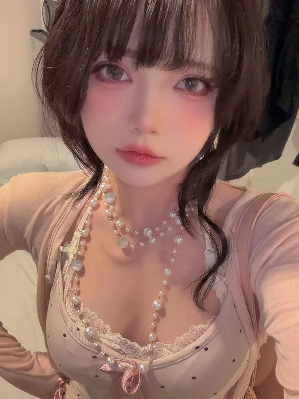 Miu - ミウ Cosplayer camshow