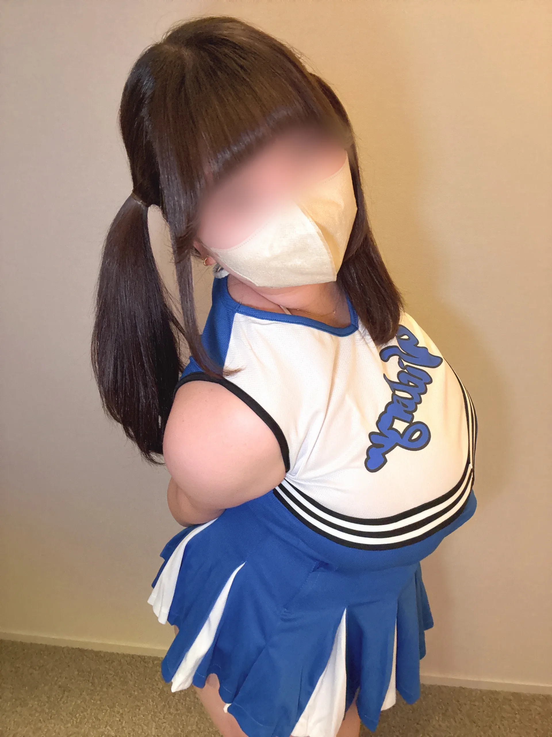 Mugi Mugi ( 0mugi____mugi0 ) camshow