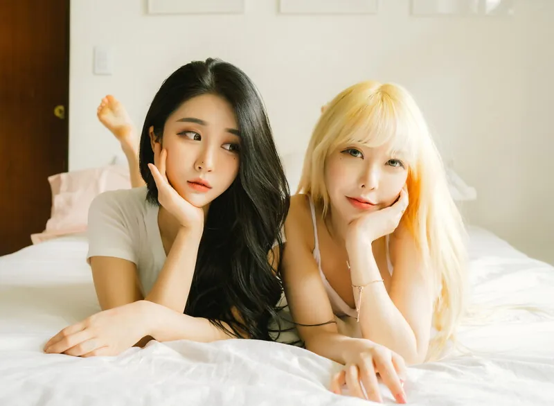 Bomi (Girl Crush) camshow