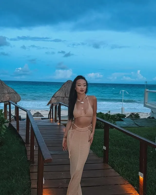 Callina Liang camshow