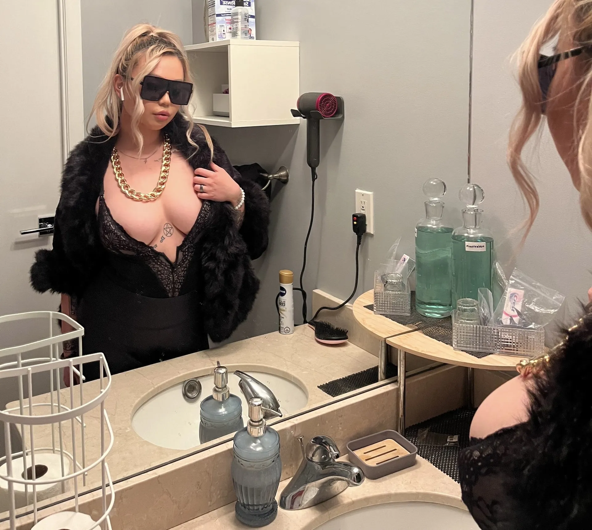 Carrie camshow