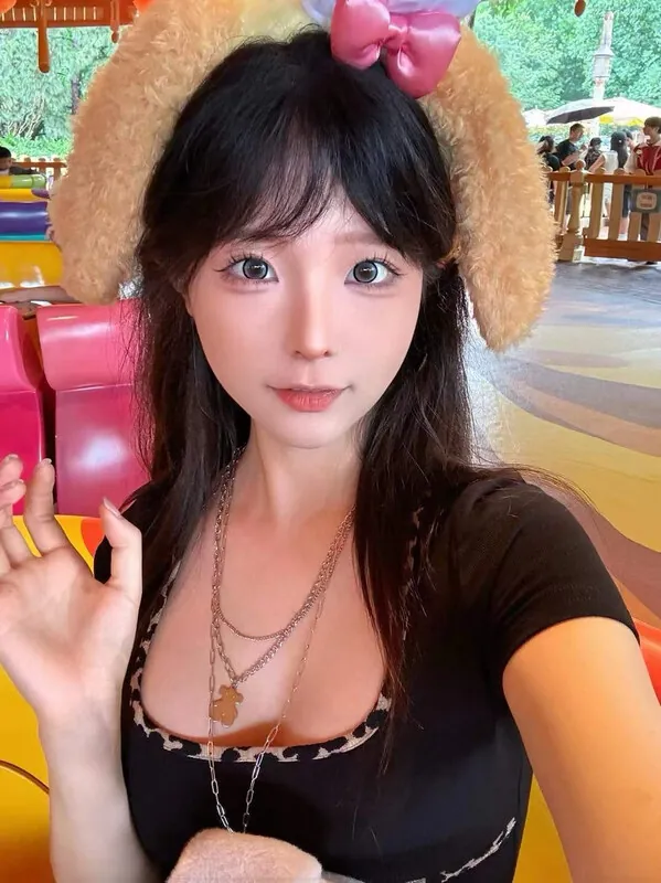 Chunmomo camshow