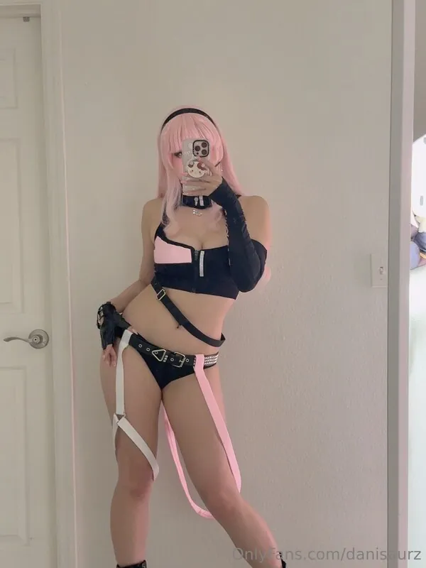 Danisaurz camshow