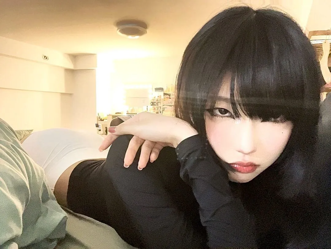 Daturakisses- Sacha Wang camshow