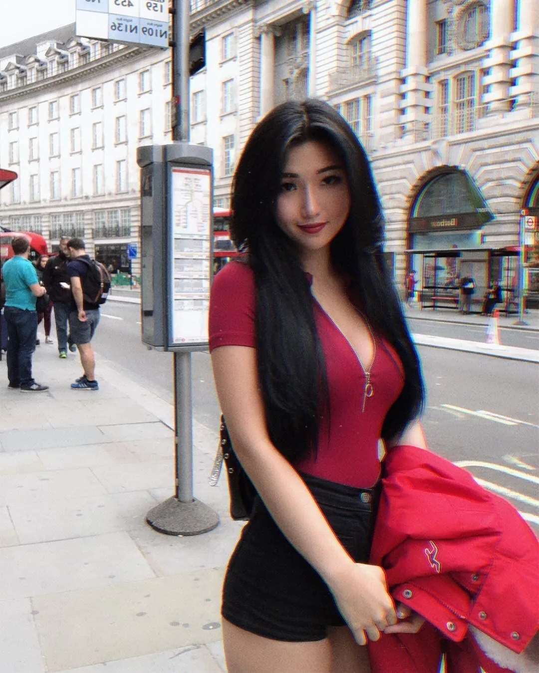 Duyenn Hipp camshow