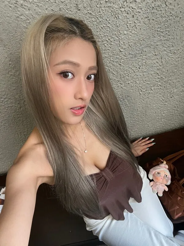 Kierra Lee camshow
