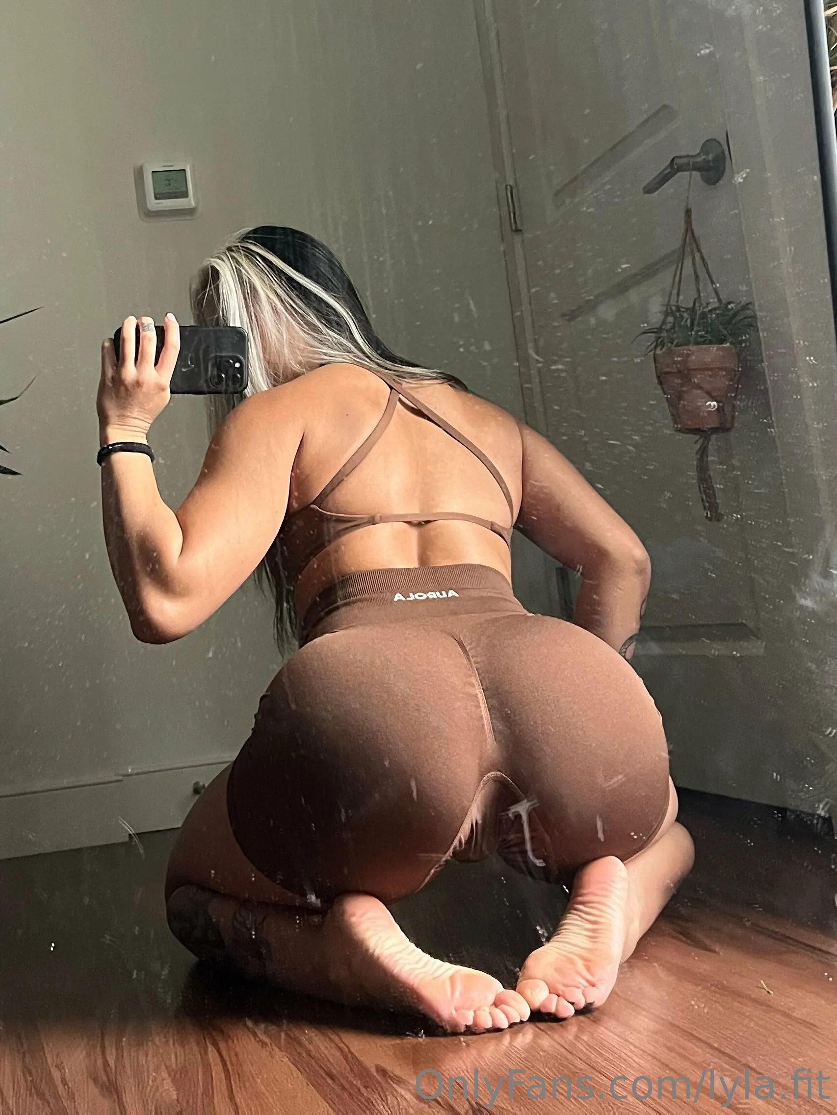 Lyla.fit asian nudes — photos, leaks & live replays