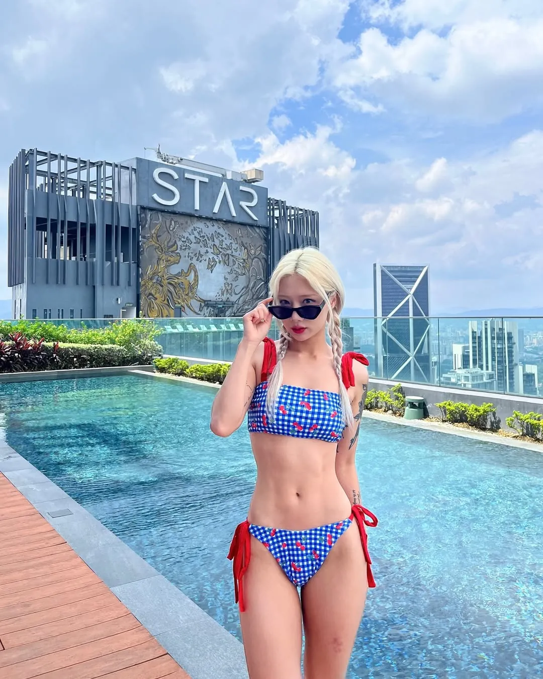 _purple_lee_ camshow