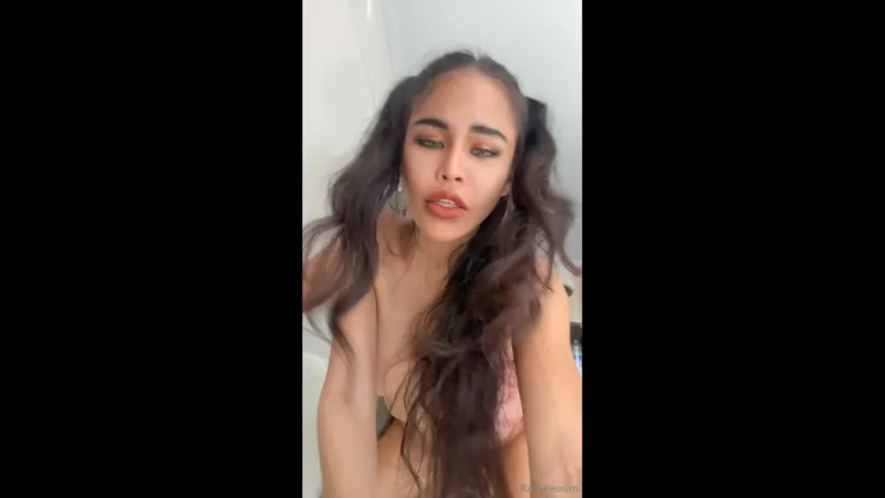 Raysileeum camshow