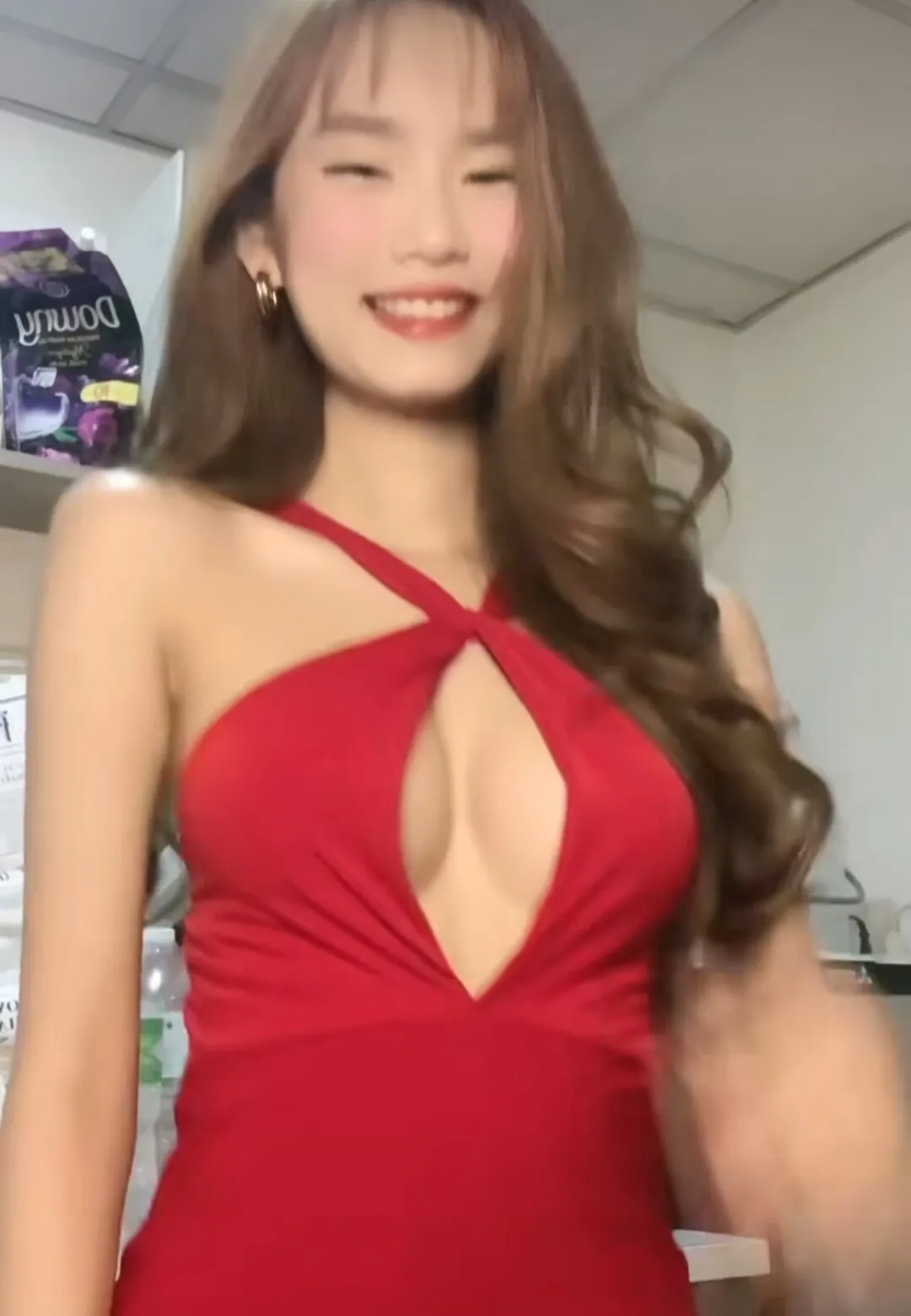 Yujeen.indyy camshow