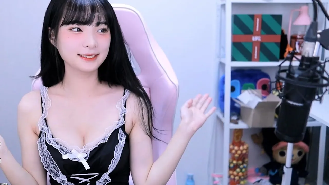 yunhee1222 camshow